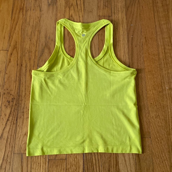 Lululemon | Swiftly Tech Racerback Tank Top 2.0 - Race Length - Picture 2 of 4